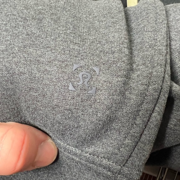 Lululemon City Sweat Pullover Hoodie *Thermo Heathered Coal Size Medium - Picture 5 of 6